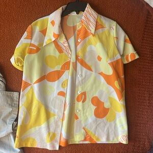 Vintage 70s Retro Yellow Orange Mod Flower Power Button Polyester Polo Shirt